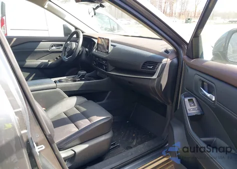 2023 Nissan Rogue Sv Intelligent Awd z USA, uszkodzony, nr VIN 5N1BT3BB1PC881487